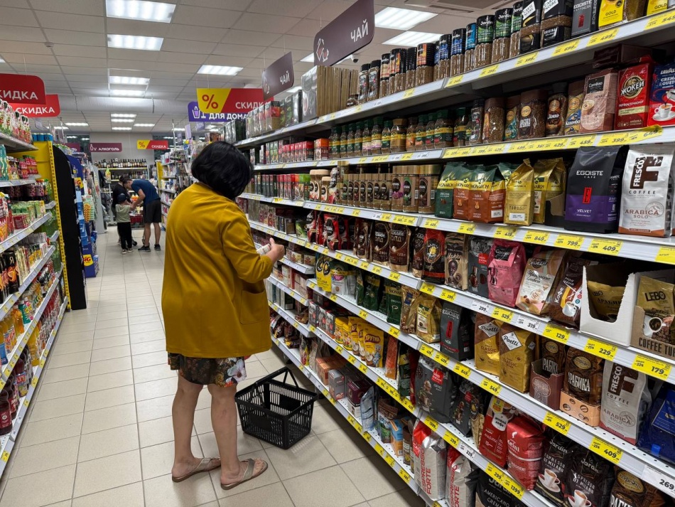 С 1 сентября эти продукты и товары исчезнут из магазинов: стало известно, что именно